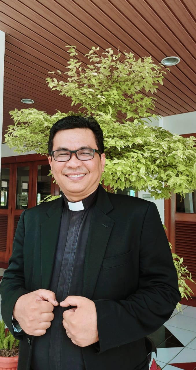 Pdt. Jekson Barus