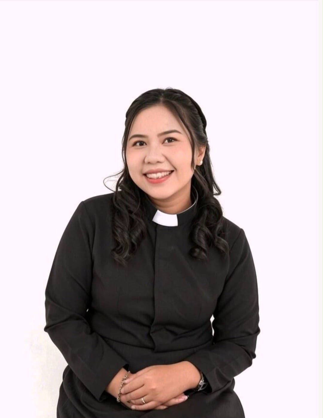 Pdt. Syela T S Br Bangun S. Th
