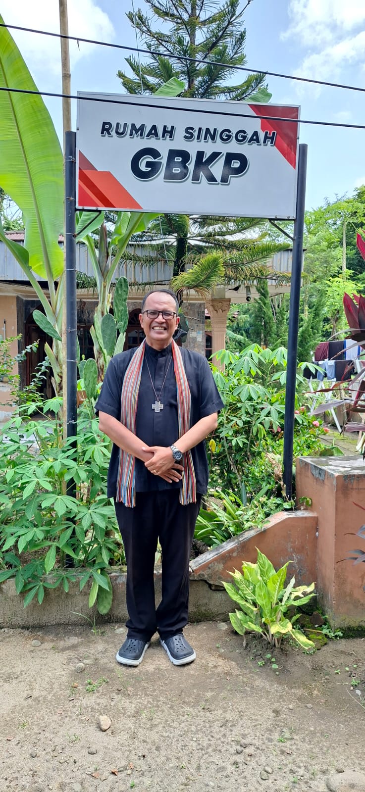 Pdt Masada Sinukaban